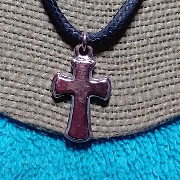 Copper Cross Pendant black cord - Picture 4 of 5
